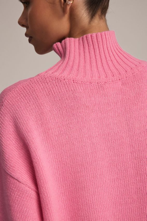 Светр вовна рожевий