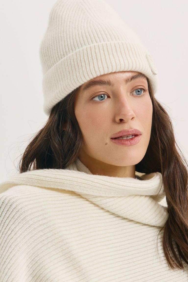 Шарф вовна молочний