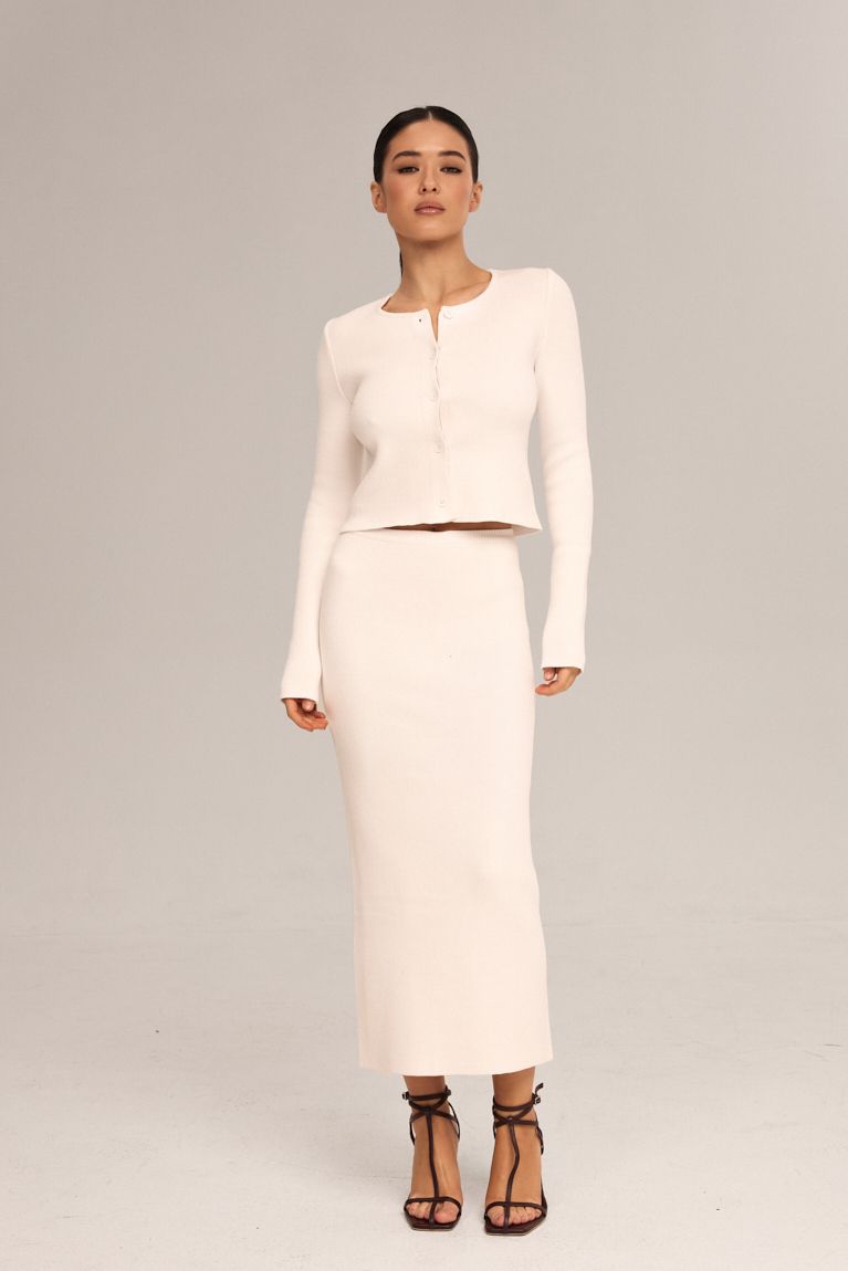 Костюм в'язаний зі спідницею білий