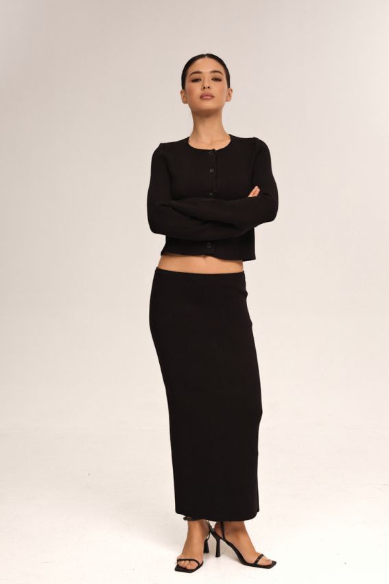 Костюм в'язаний зі спідницею чорний