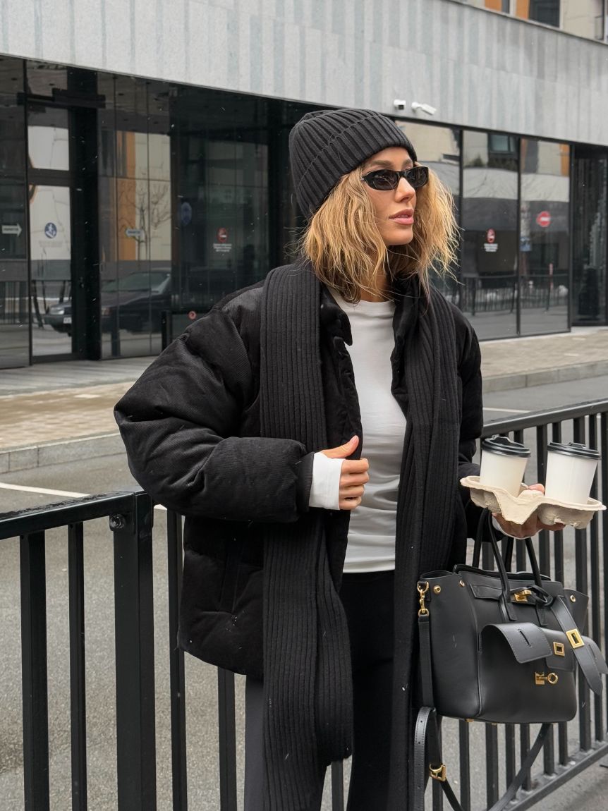 Пуфер вельвет чорний